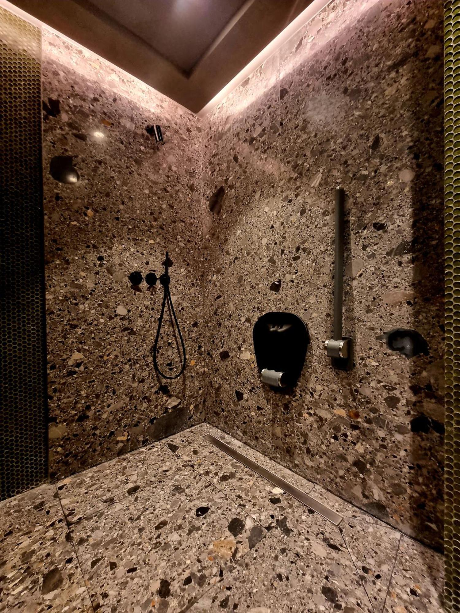 Unique Boutique Hotel Antibes Juan-Les-Pins エクステリア 写真