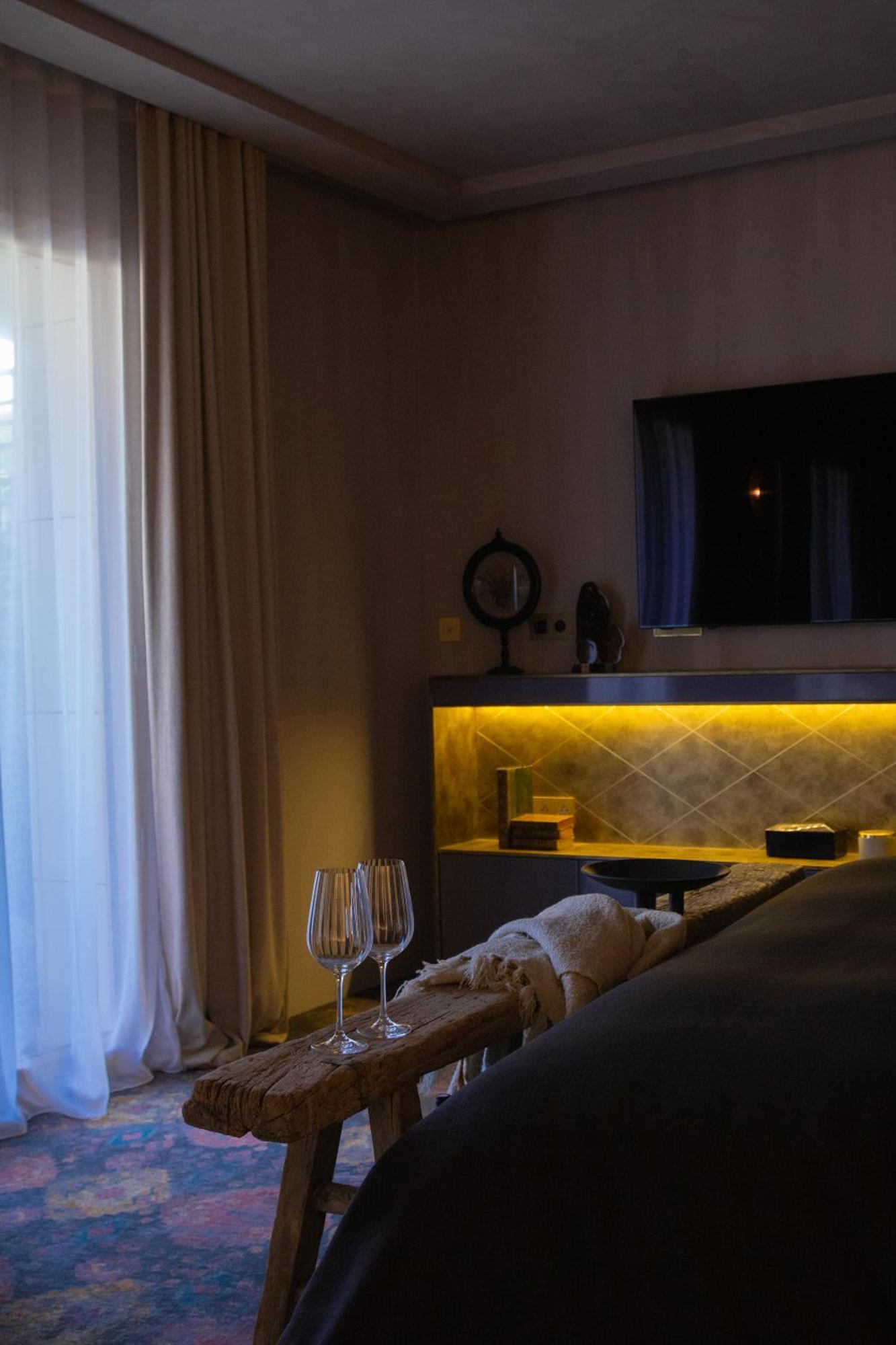 Unique Boutique Hotel Antibes Juan-Les-Pins エクステリア 写真